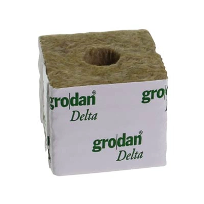 Grodan Delta kostka z wełny mineralnej 7,5x7,5x6,5 cm z otworem 25mm